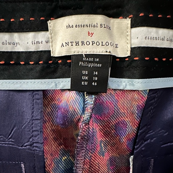 Anthropologie: The Essential Slim Straight Pants in Brocade Print 💎 - Picture 6 of 9